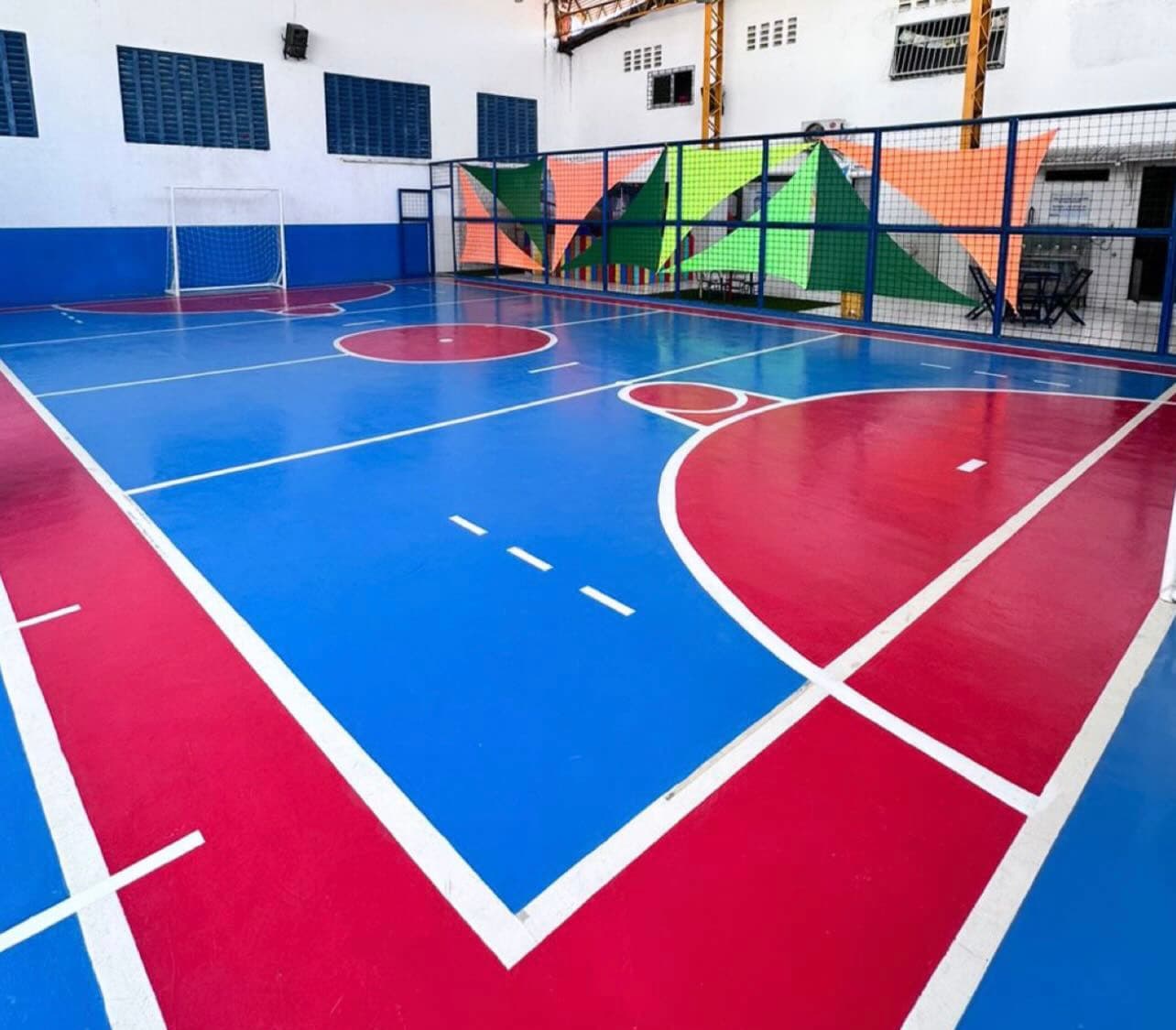 Quadra esportiva do Colégio Impacto